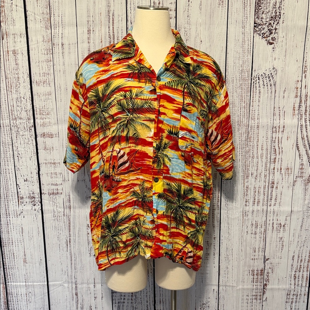 Tropical Palm Print‎ Women's Button Down Shirt